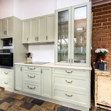Character Kitchen
