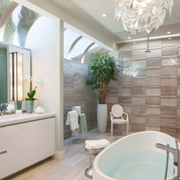 Modern Family Glamor in Rancho Mirage