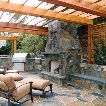 Outdoor kitchens and fireplaces