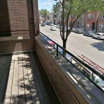 Wicker Park fences, parkway fences, stairs, handrails and balconies painting