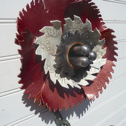Saw Blade Flowers - Home Decor
