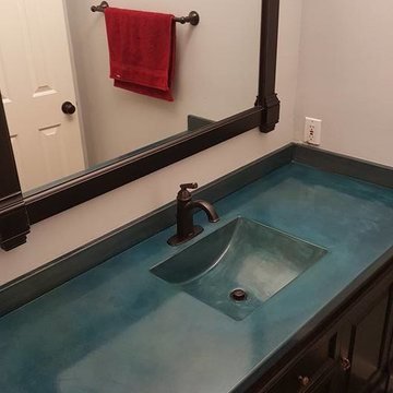 Vibrant Bathroom