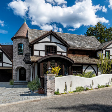 Laurelhurst Storybook Residence