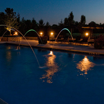 Lake Forest, IL Swimming Pool and Raised Hot Tub with Laminar Fountains