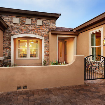 Robert model home in Arizona