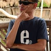 Jude Anthony Modinas foto
