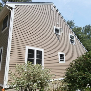 North Andover, MA - James Hardie HardiePlank Khaki Brown