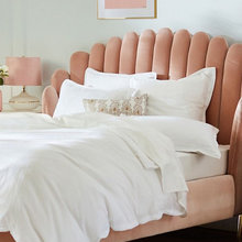 Girl's Bedroom