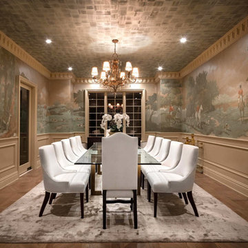 Traditional Dining Room