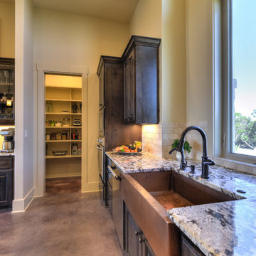 Gorgeous Copper Farmhouse sink