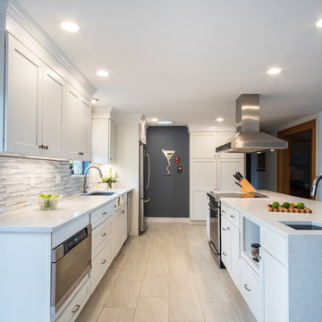 Bright and Easy Kitchen