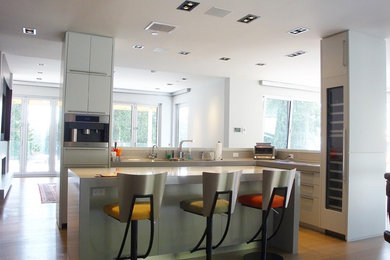 Inspiration for a kitchen remodel in Vancouver