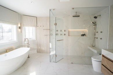 Bathroom - modern bathroom idea in Toronto