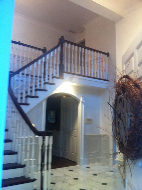 FOYER/UPSTAIRS HALLWAY WALL DECOR