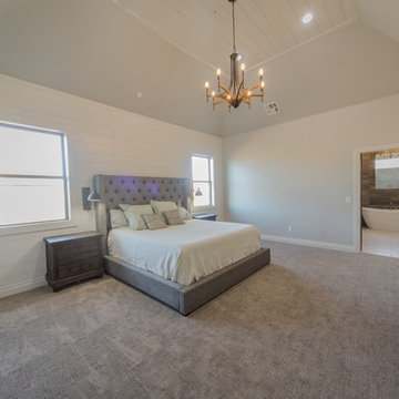 2016 - Custom Transitional Home