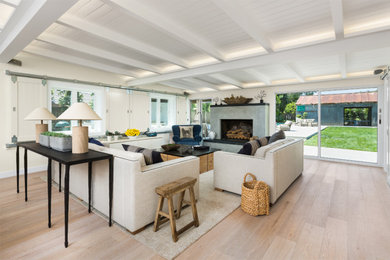 Example of a living room design in New York