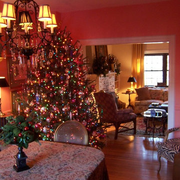 An English Mews House at Christmas