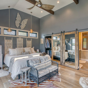 Cavanaugh Lake Residence