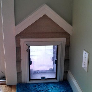 Pet door at the shore