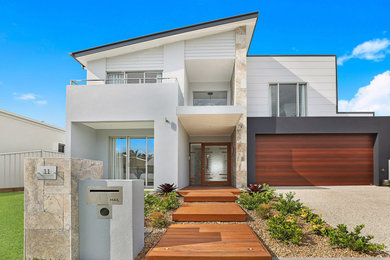 This is an example of a modern home design in Sunshine Coast.