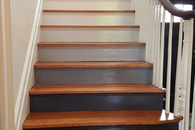 Inspiration for a staircase remodel in New York