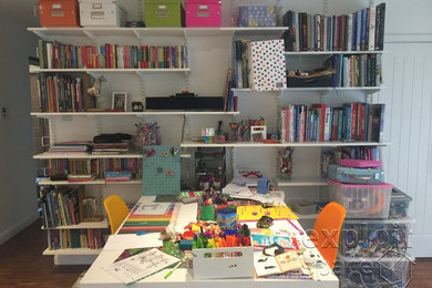Elfa Berkshire – Organise kids art supplies and reference books