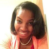 Ayanna Groves's photo