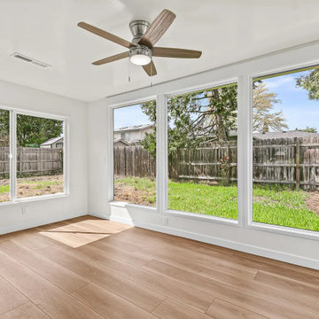 Sunroom - Bonus Space