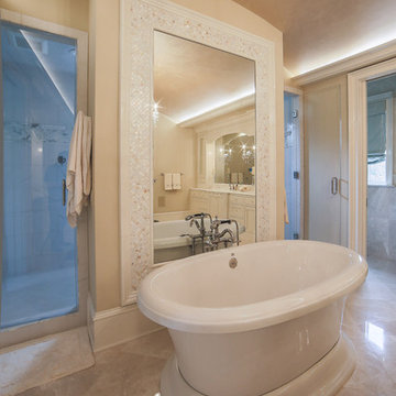 Luxurious Master Bathroom