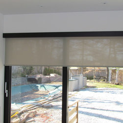 Motorized Sunscreen Roller Shades - Transitional Home - Oakville - Roller Shades