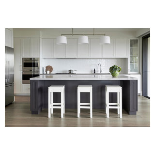 Vaucluse home - Transitional - Kitchen - Sydney - by Blue Label ...