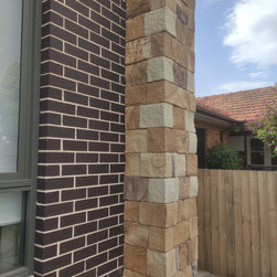 Colonial Ranch Australian Sandstone Wall Cladding Project - Landscaping Stones and Pavers