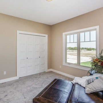 Iron Gate 5837 E Wildfire Bel Aire