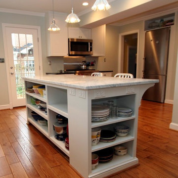 Quaint Kitchen Addition with Screened Porch