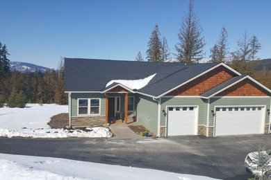Craftsman exterior home idea in Seattle