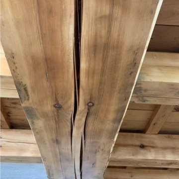 Great Room - Exposed Beam Ceiling