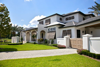 Tropical exterior home idea in New Orleans