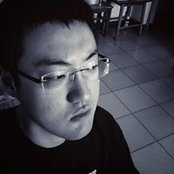 Ji Shi's photo