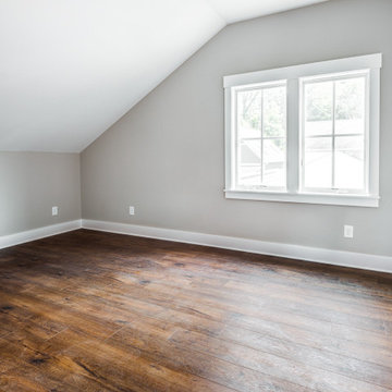 Ross Chapin Iris Cottage Home at Inglenook of Zionsville