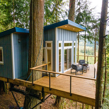 Woodland Waterfall Treehouse