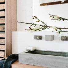 Modern industrial Bathrooms