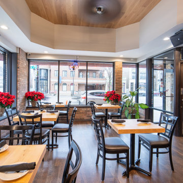 Restaurant/Bar