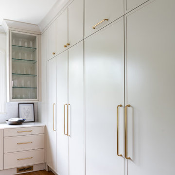 Alabaster White Kitchen