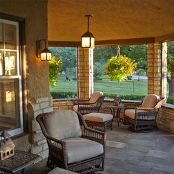 Lighting for Outdoor Entertaining - Outdoor Hanging Lights