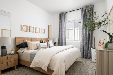 Bedroom - bedroom idea in Phoenix