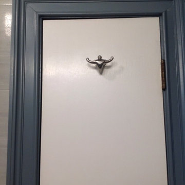 The Mans Bathroom- a small bathroom renovation