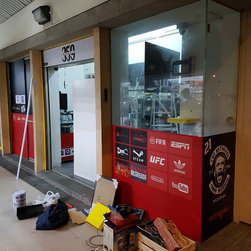 Design works and installation at MOBILE/ GAMING retail outlet - Home Accessories & Decor