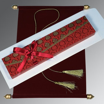 Appealing and enticing Scroll Wedding Invitations