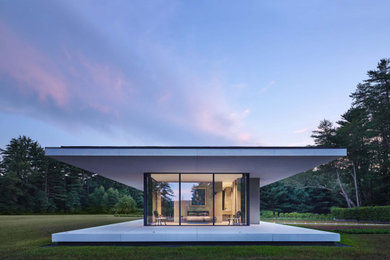 Minimalist exterior home photo in Austin