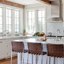Beach house kitchen